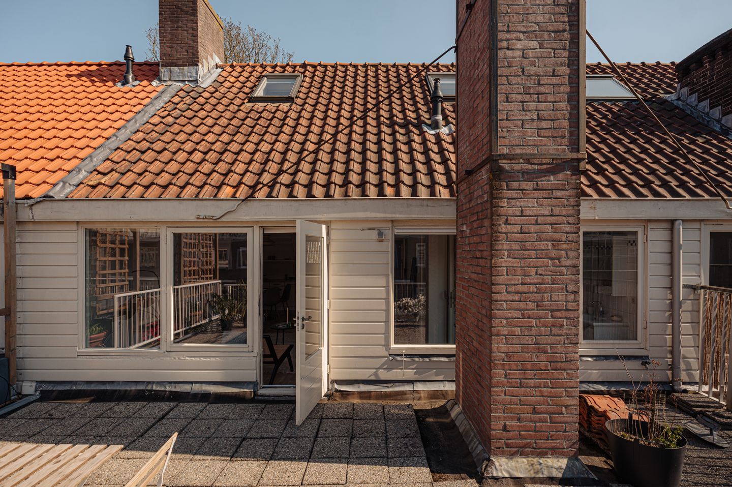 Photo 25 of Leonardostraat 6-2