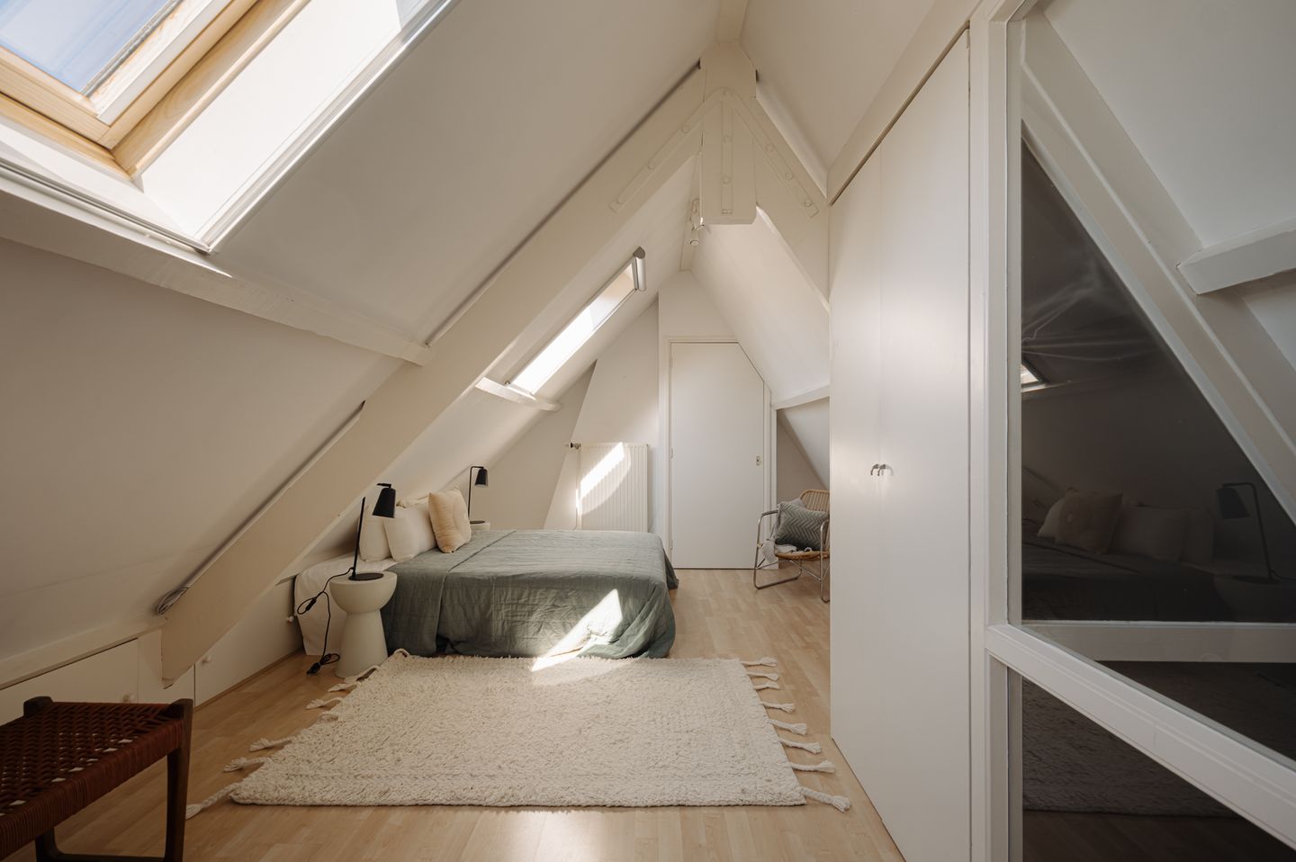 Photo 29 of Leonardostraat 6-2