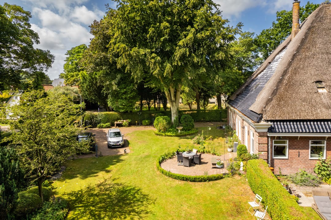 Historic Provincial Monument Farmhouse with Detached Recreational Home in Bergen — 16