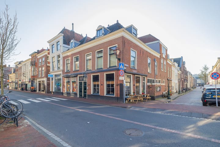 Rembrandtstraat 2, Leiden