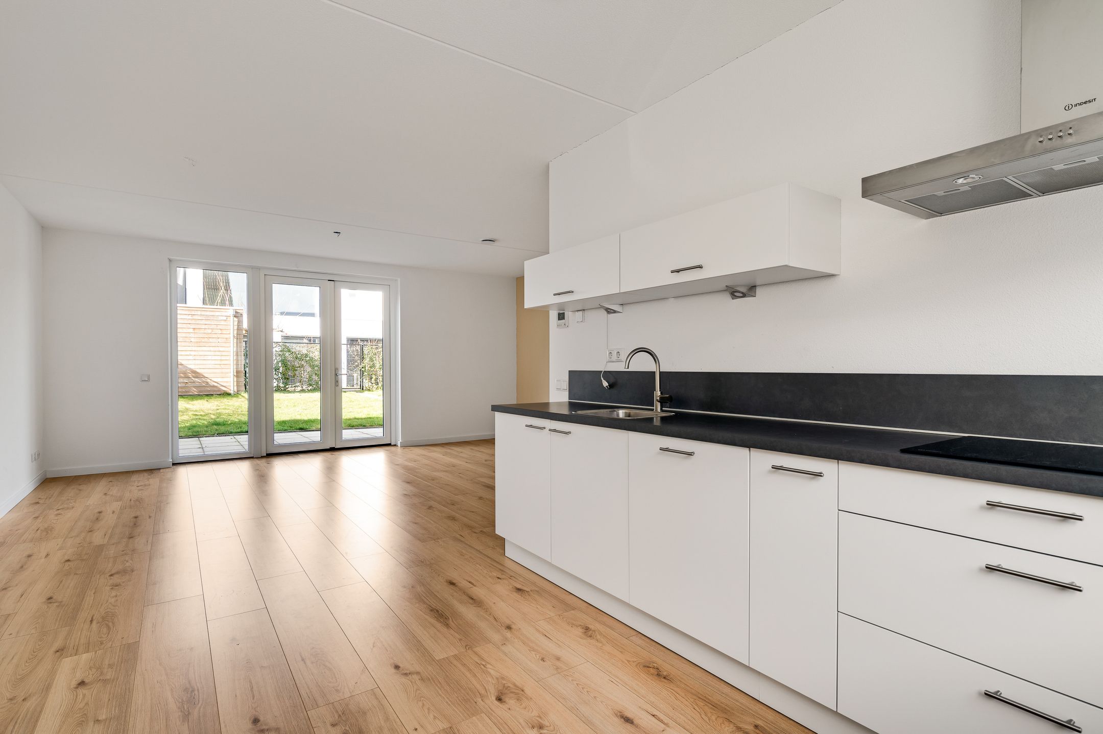 Foto 9 van Largostraat 20