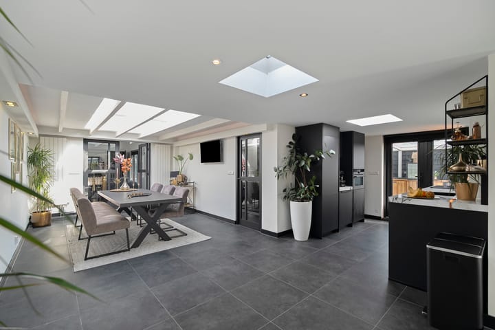 Foto 2 van Zandvaart 117