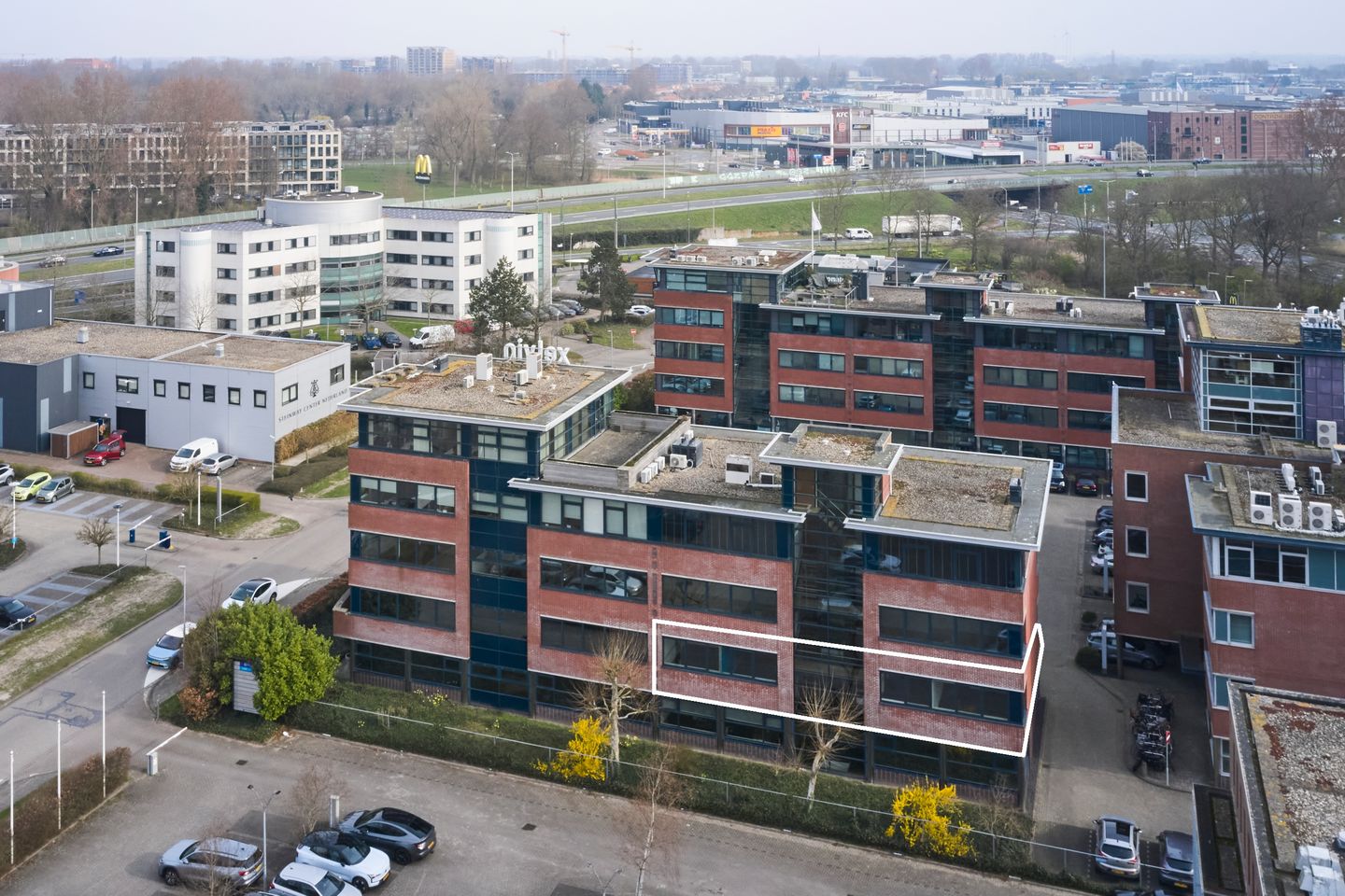 View photo 3 of Robijnstraat 58