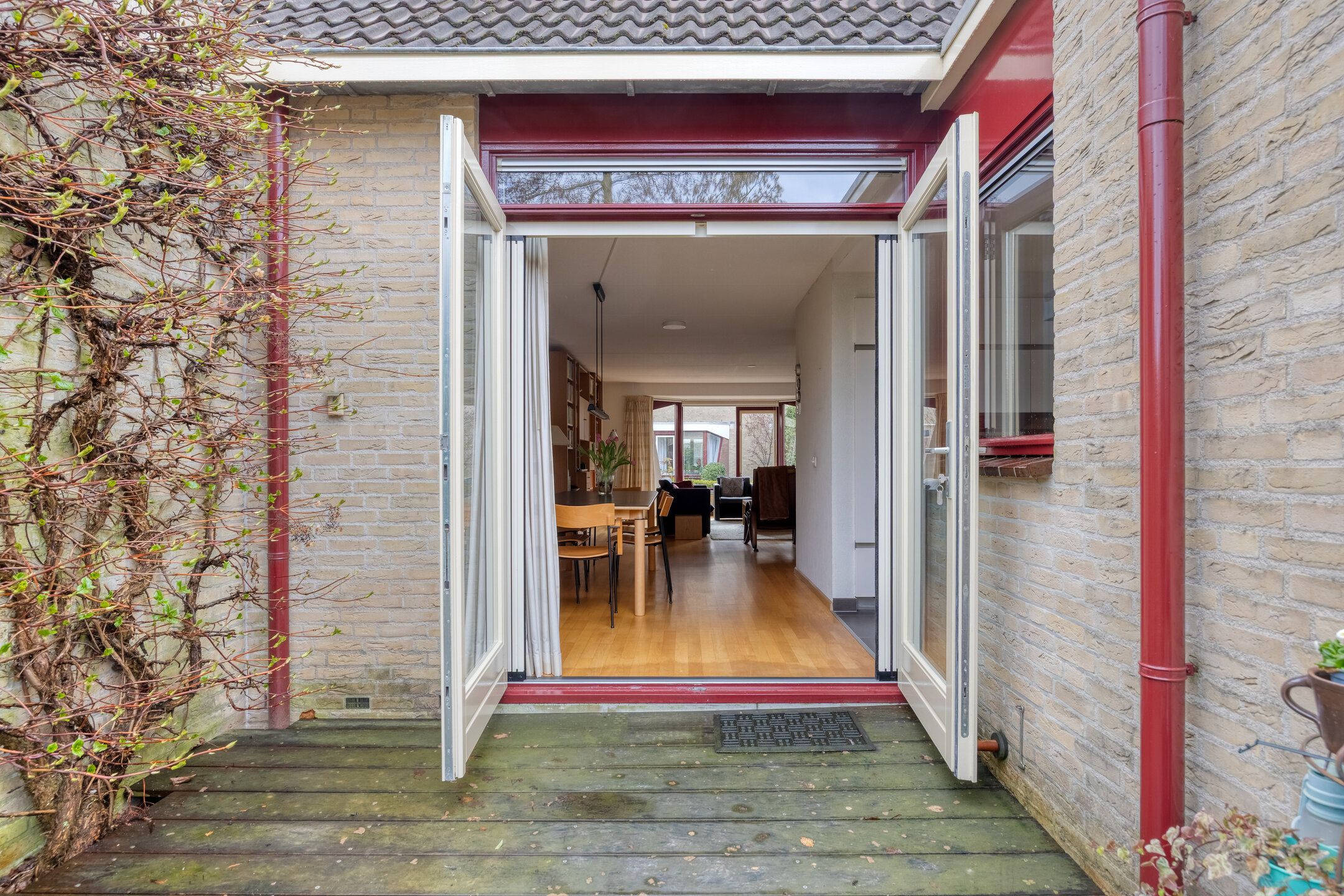 Spacious semi-detached house with five bedrooms and energy label A located in Kerk en Zanen — 20