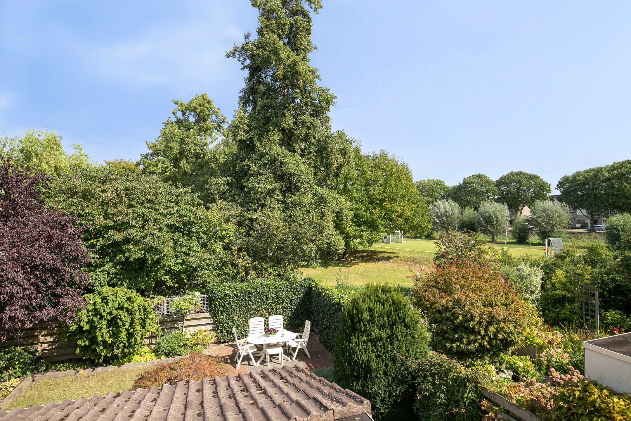 Spacious semi-detached house with five bedrooms and energy label A located in Kerk en Zanen — 47