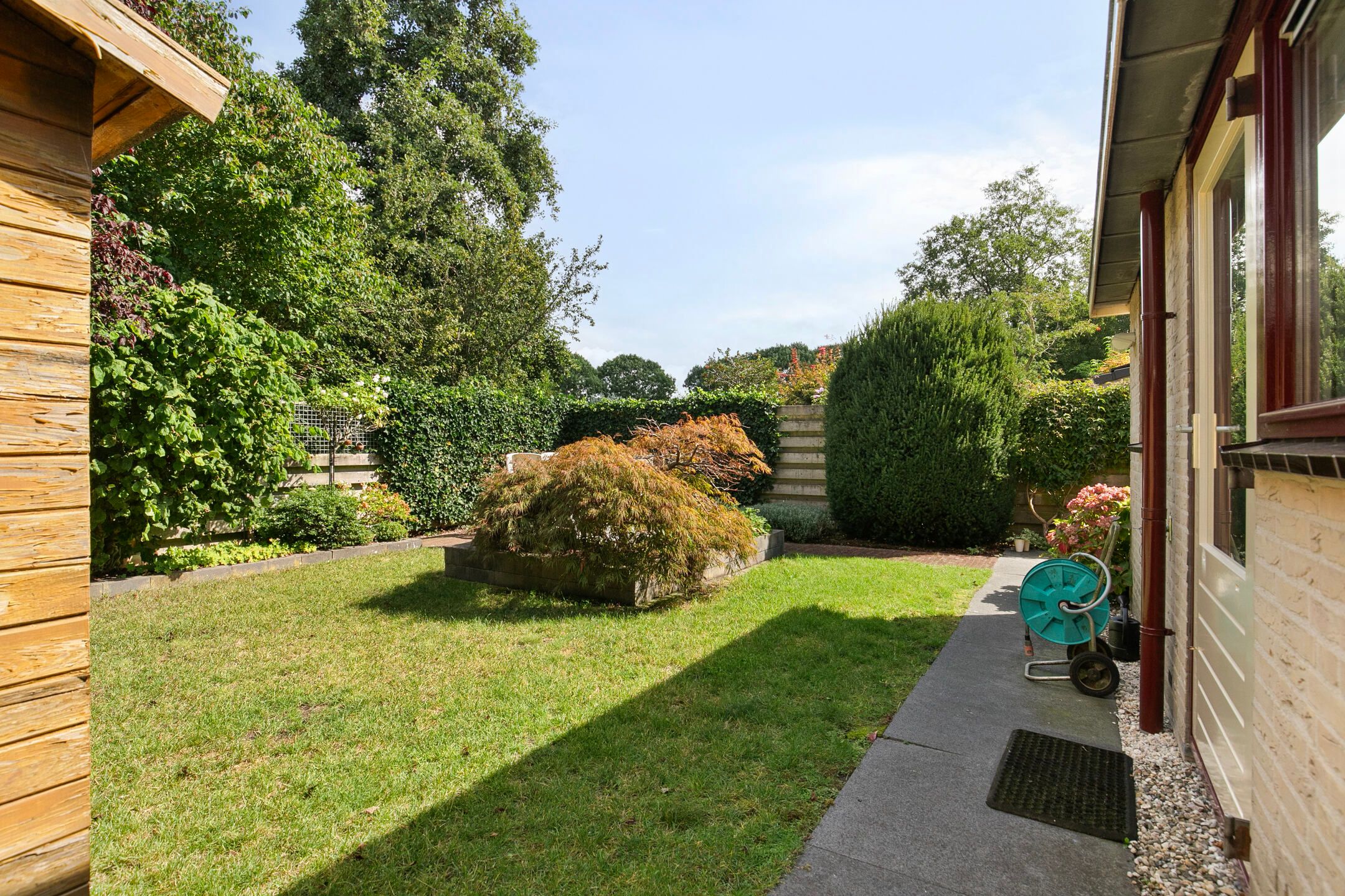 Spacious semi-detached house with five bedrooms and energy label A located in Kerk en Zanen — 50