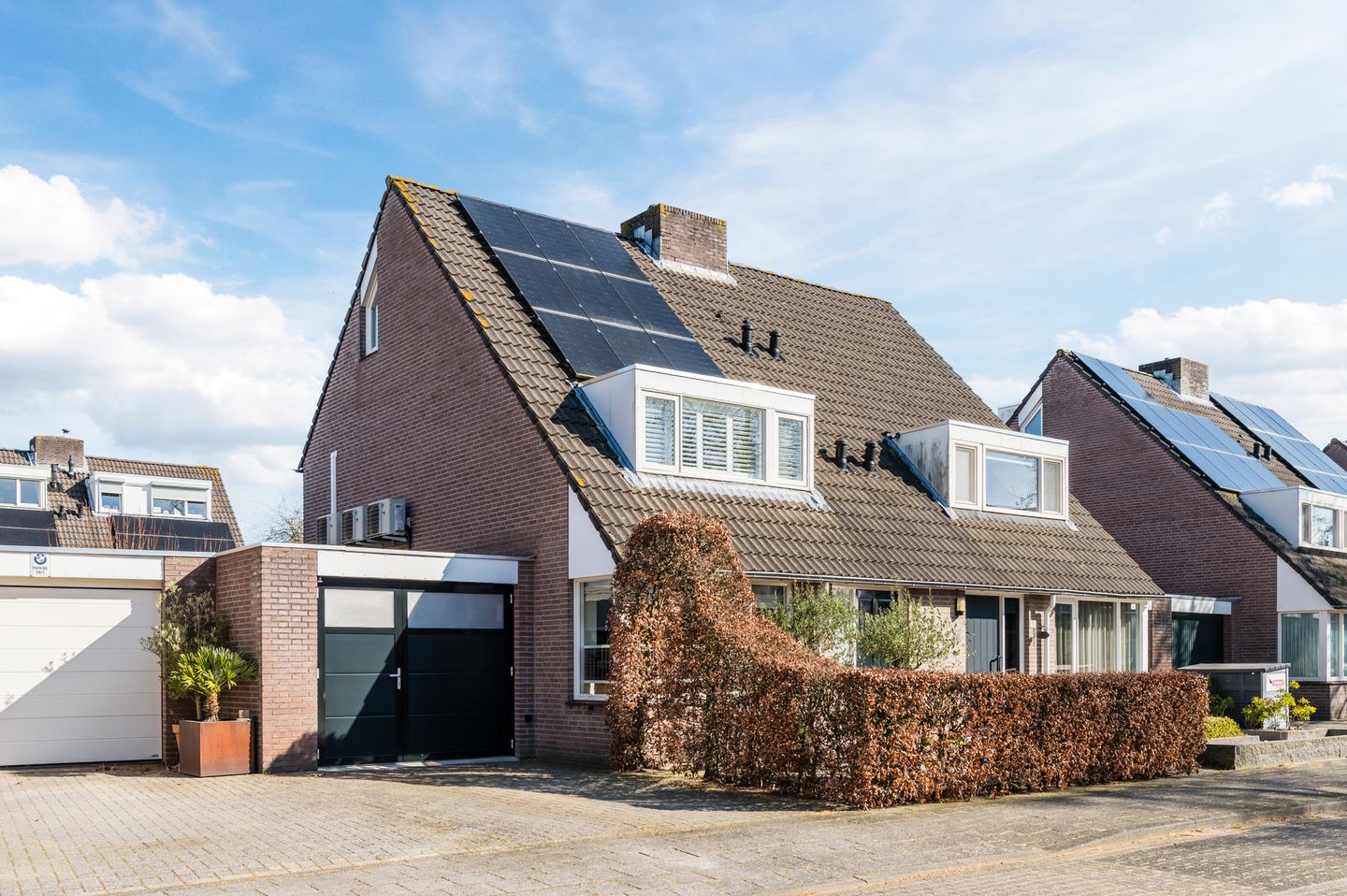 Prachtige 2-onder-1-kapwoning in Veldhoven Heikant-Oost — 31