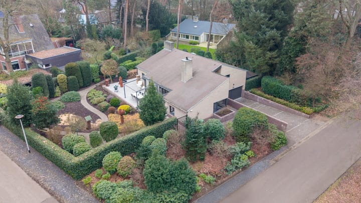 Foto 2 van Eikenlaan 1