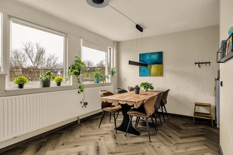 Westrak 52 tertiary image