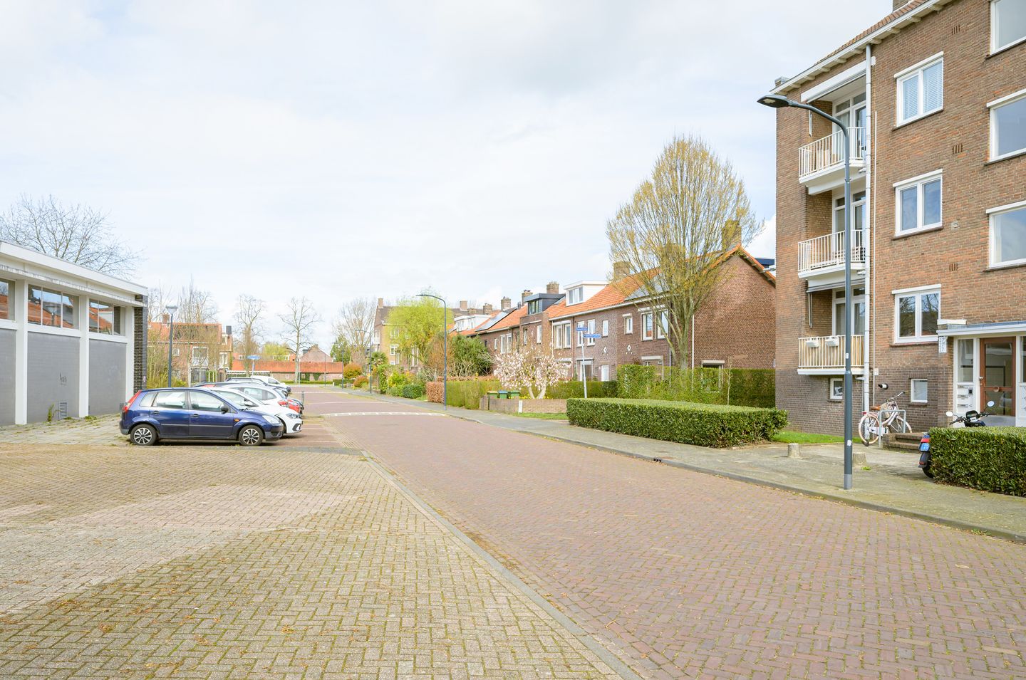 Photo 40 of Koraalstraat 31-A