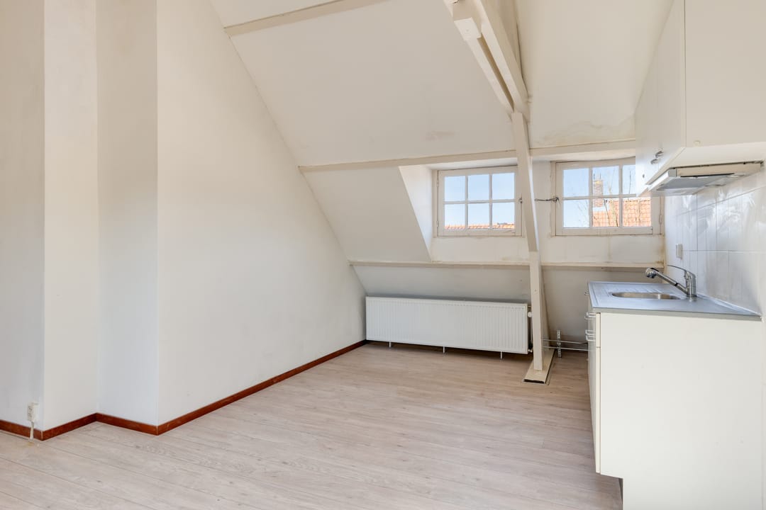 Photo 41 of Jacob van Oudenhovenstraat 54