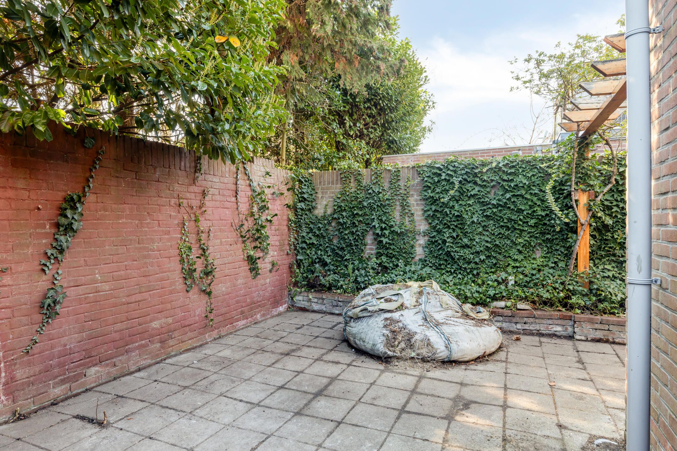 Photo 45 of Jacob van Oudenhovenstraat 54