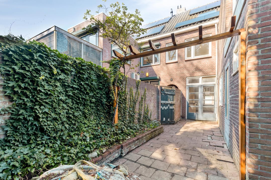 Photo 46 of Jacob van Oudenhovenstraat 54