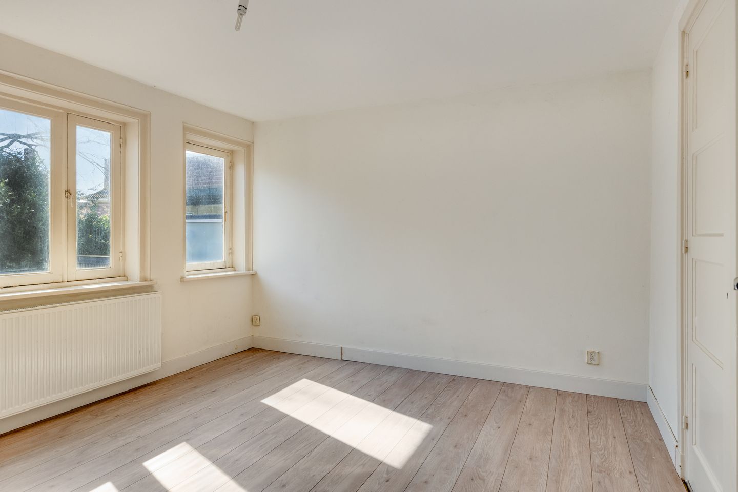 Photo 4 of Jacob van Oudenhovenstraat 54