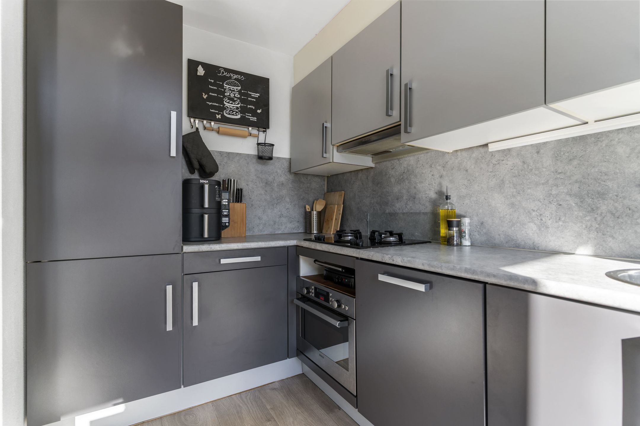 Foto 12 van Abraham Kuyperweg 158