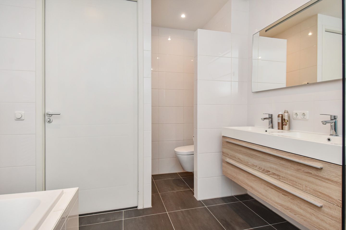 Foto 49 van Dr. Lelykade 158-S