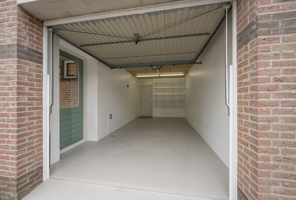 Photo 32 of Haya van Somerenstraat 32