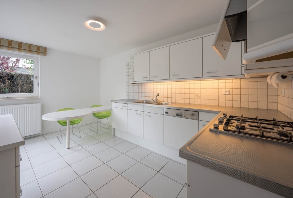 Photo 12 of Haya van Somerenstraat 32