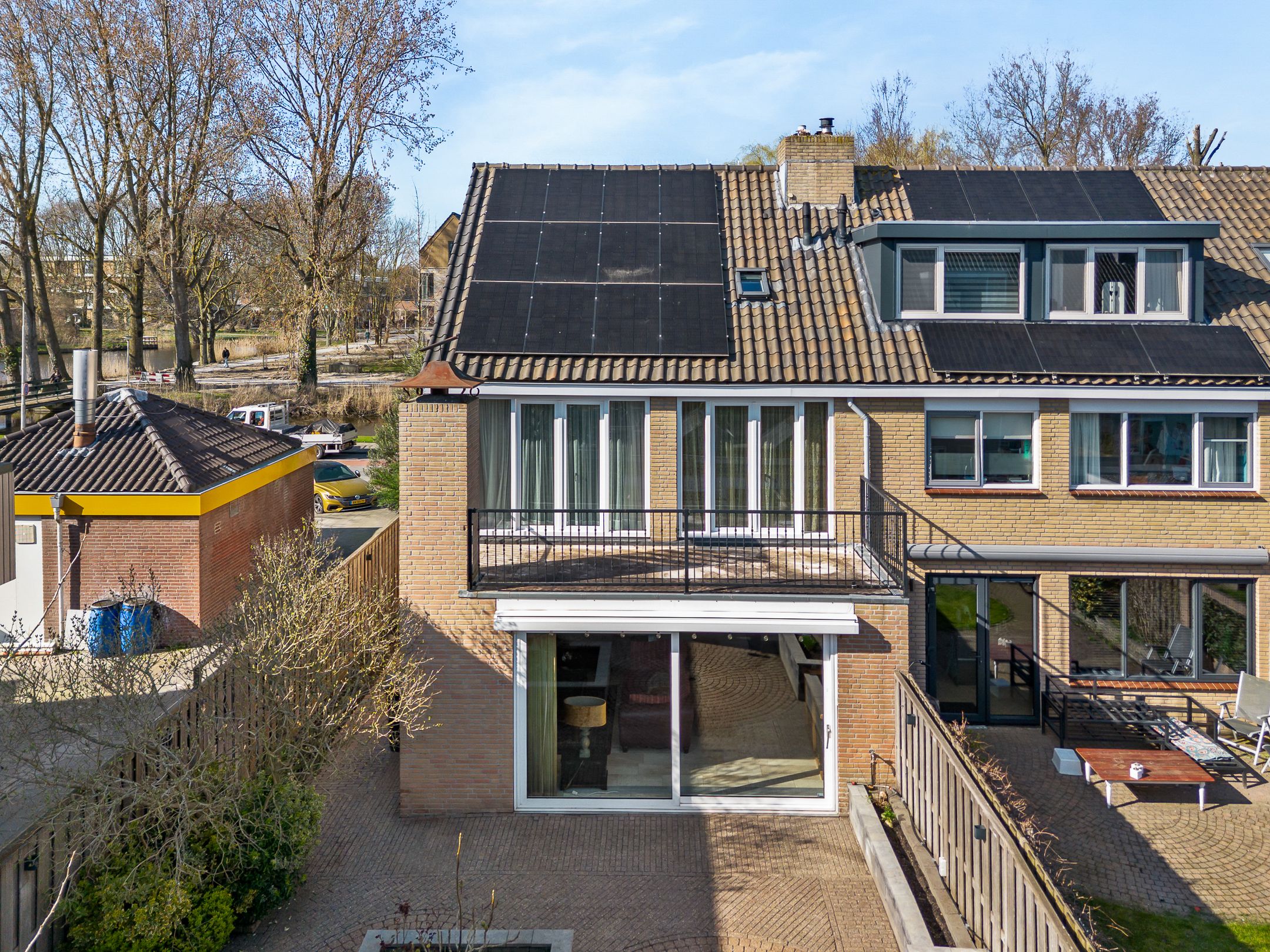 Spacious extended corner family home with solar panels in Aalsmeer Hornmeer — 35
