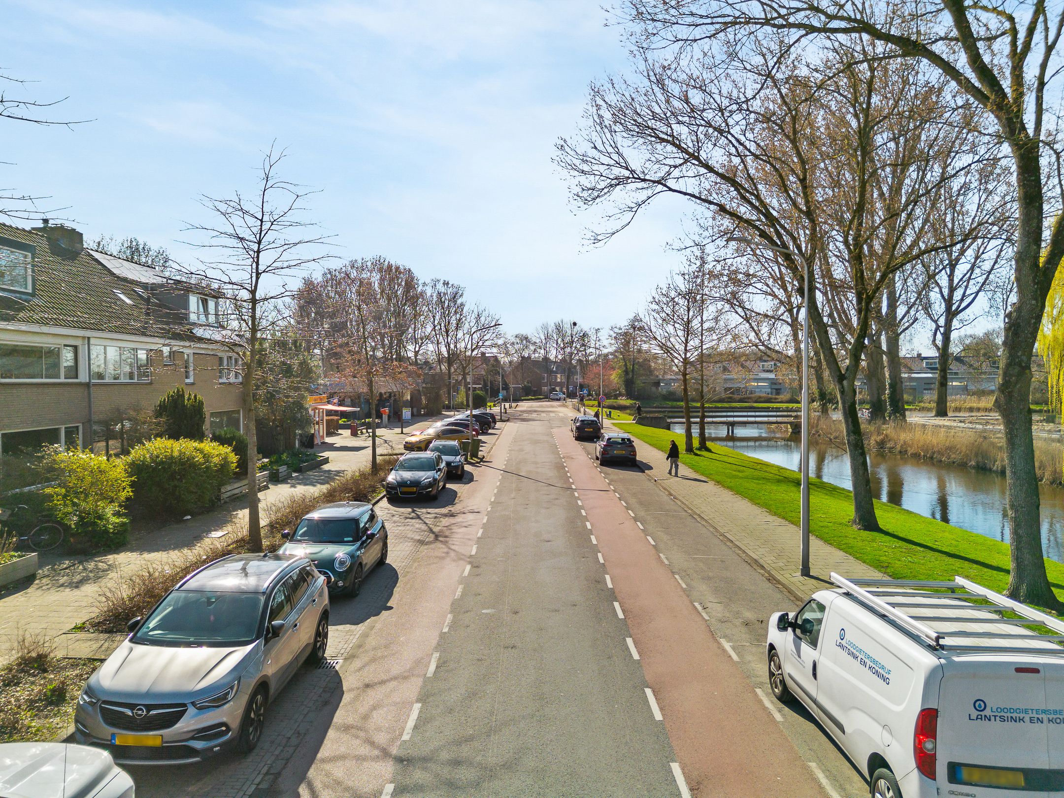 Spacious extended corner family home with solar panels in Aalsmeer Hornmeer — 30