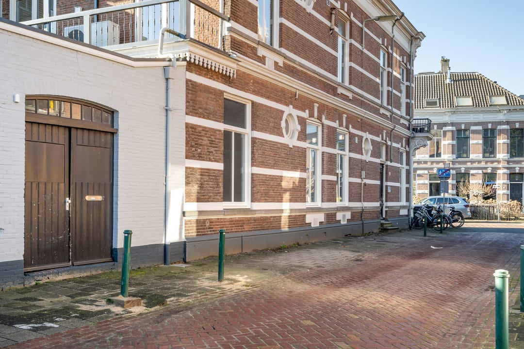 Foto 22 van de Roy van Zuidewijnlaan 2