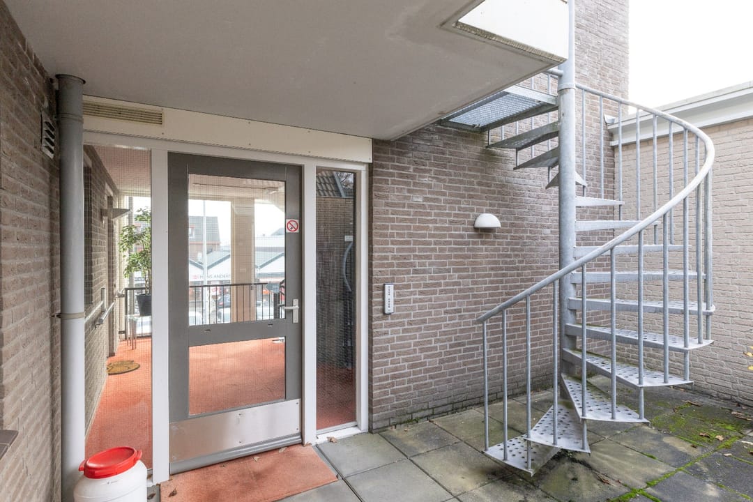 Foto 8 van Westeinde 35-C