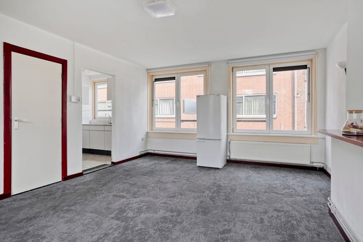 Photo 2 of Marentakstraat 9-B01