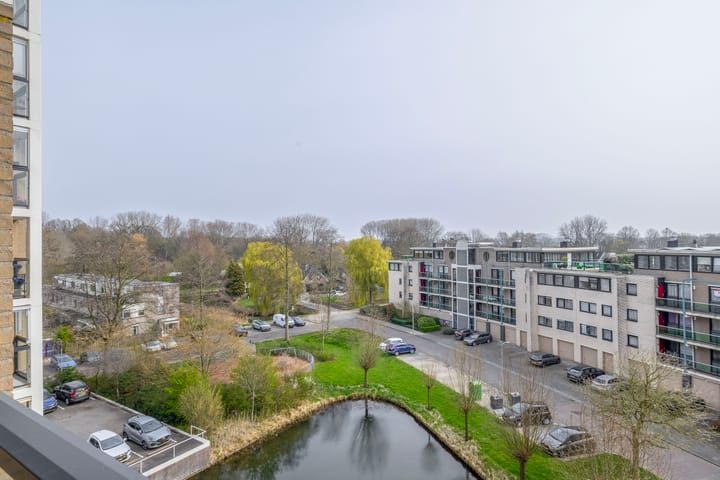 Photo 4 of Van Leeuwenhoekstraat 152