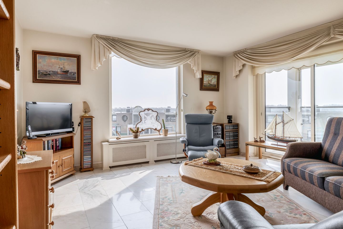 Photo 14 of Van Leeuwenhoekstraat 152