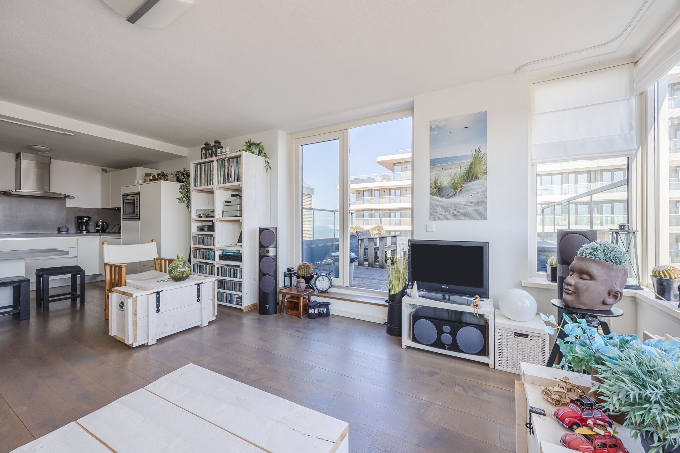 Foto 12 van Deltaplein 697