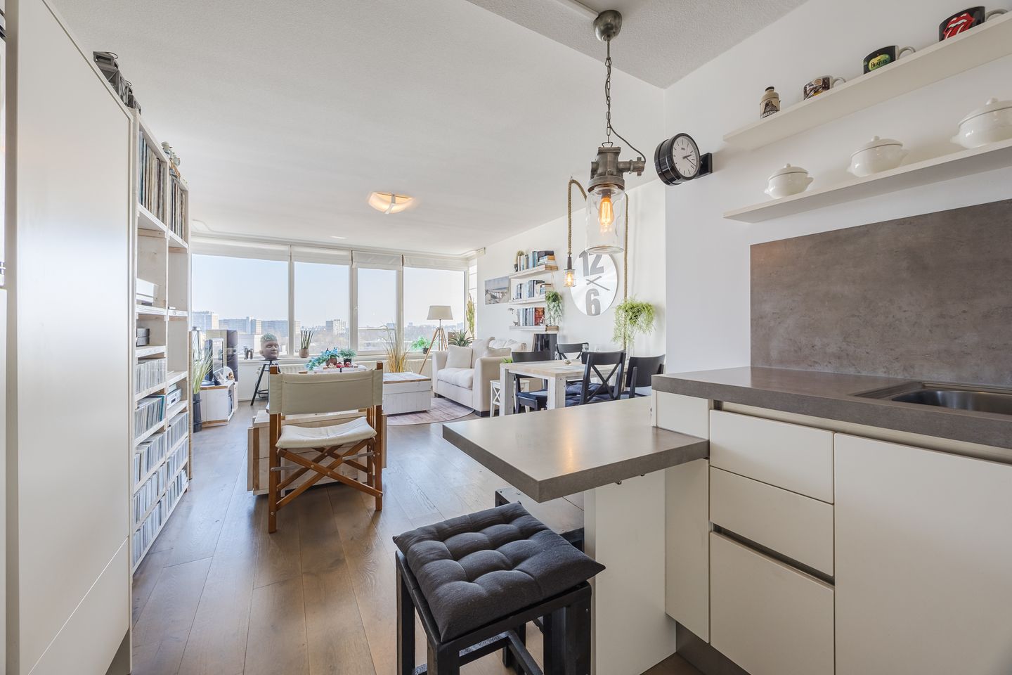 Foto 19 van Deltaplein 697