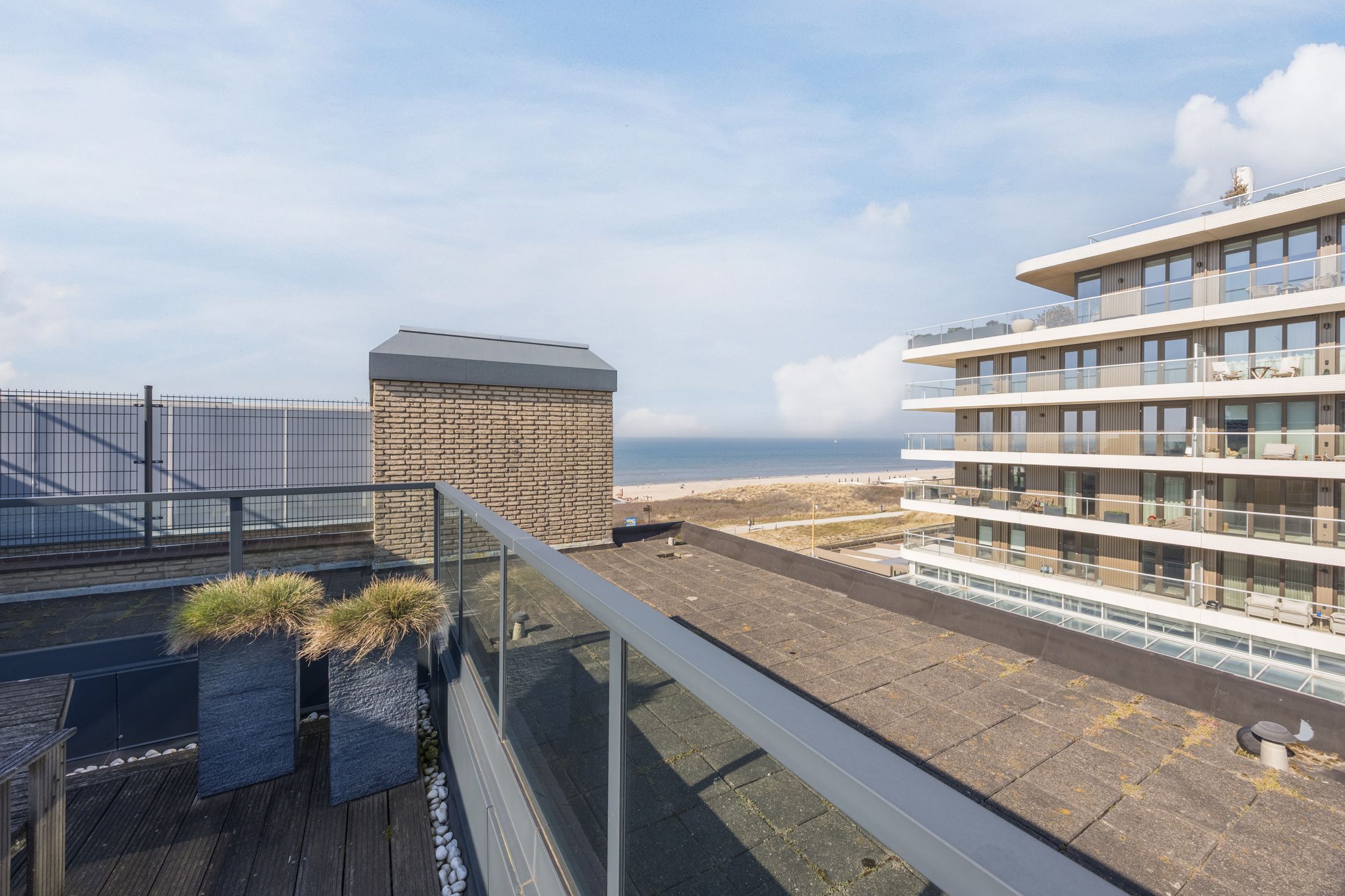 Foto 33 van Deltaplein 697