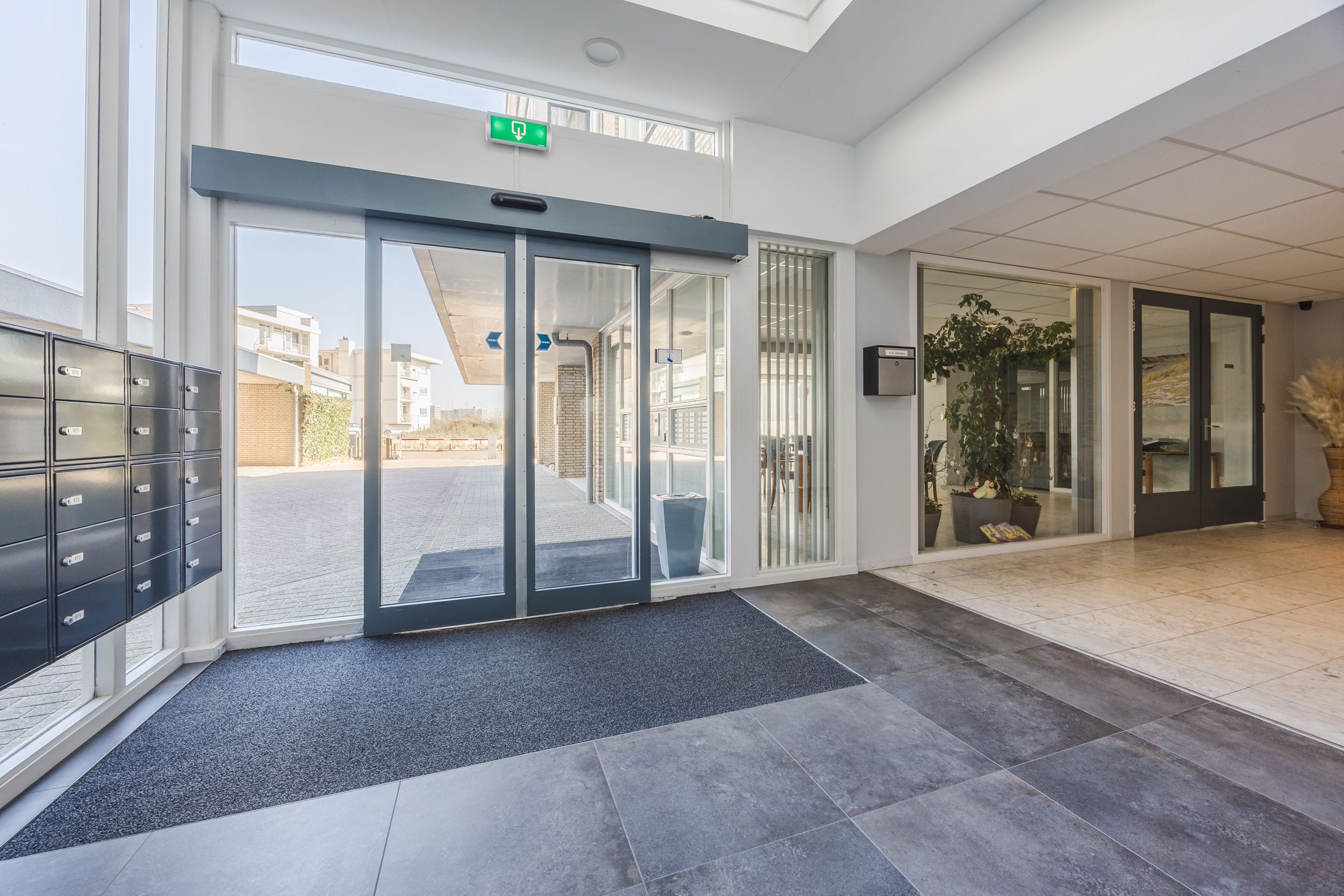 Foto 3 van Deltaplein 697