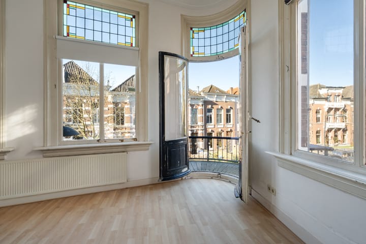 Foto 3 van de Roy van Zuidewijnlaan 2-A