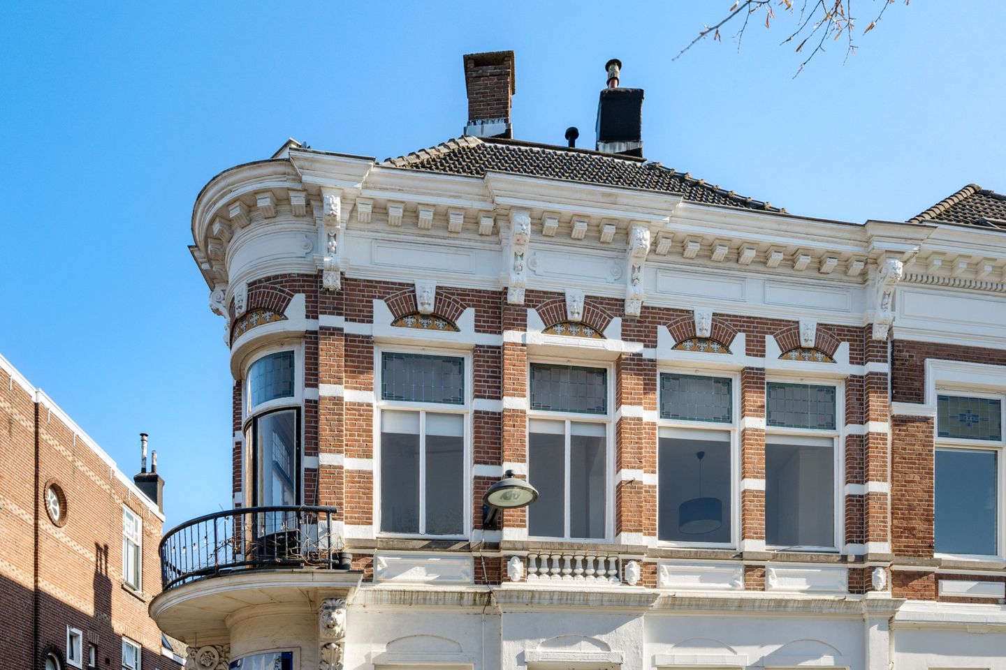 Foto 40 van de Roy van Zuidewijnlaan 2-A