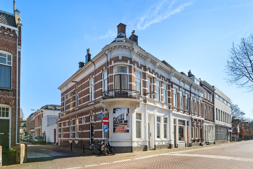 Foto 41 van de Roy van Zuidewijnlaan 2-A