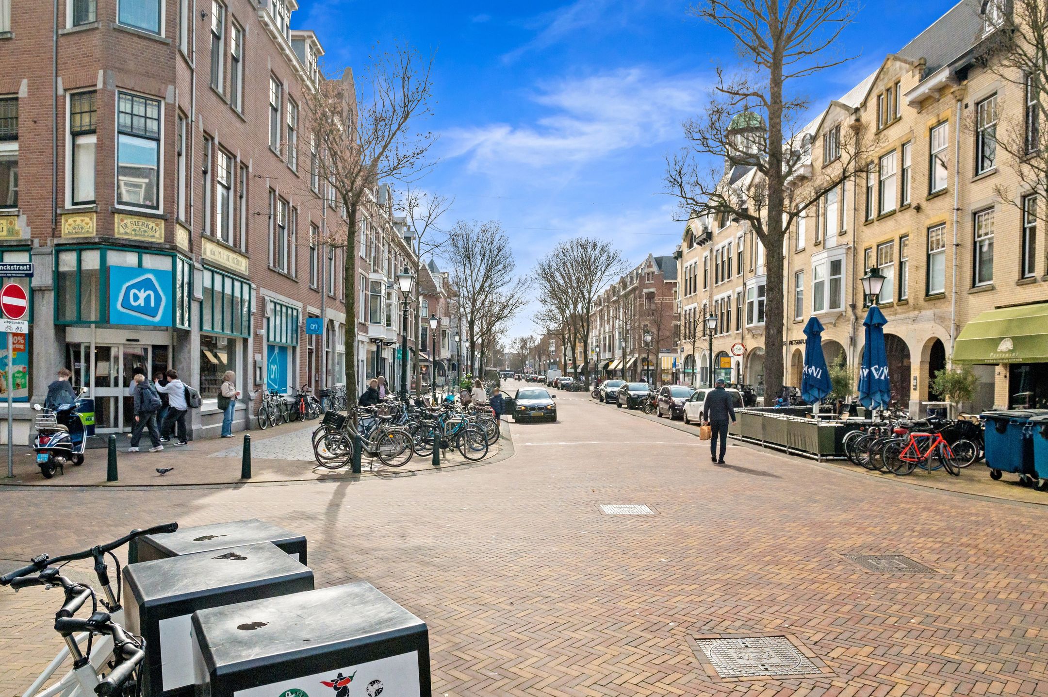 Photo 54 of Van Aerssenstraat 107