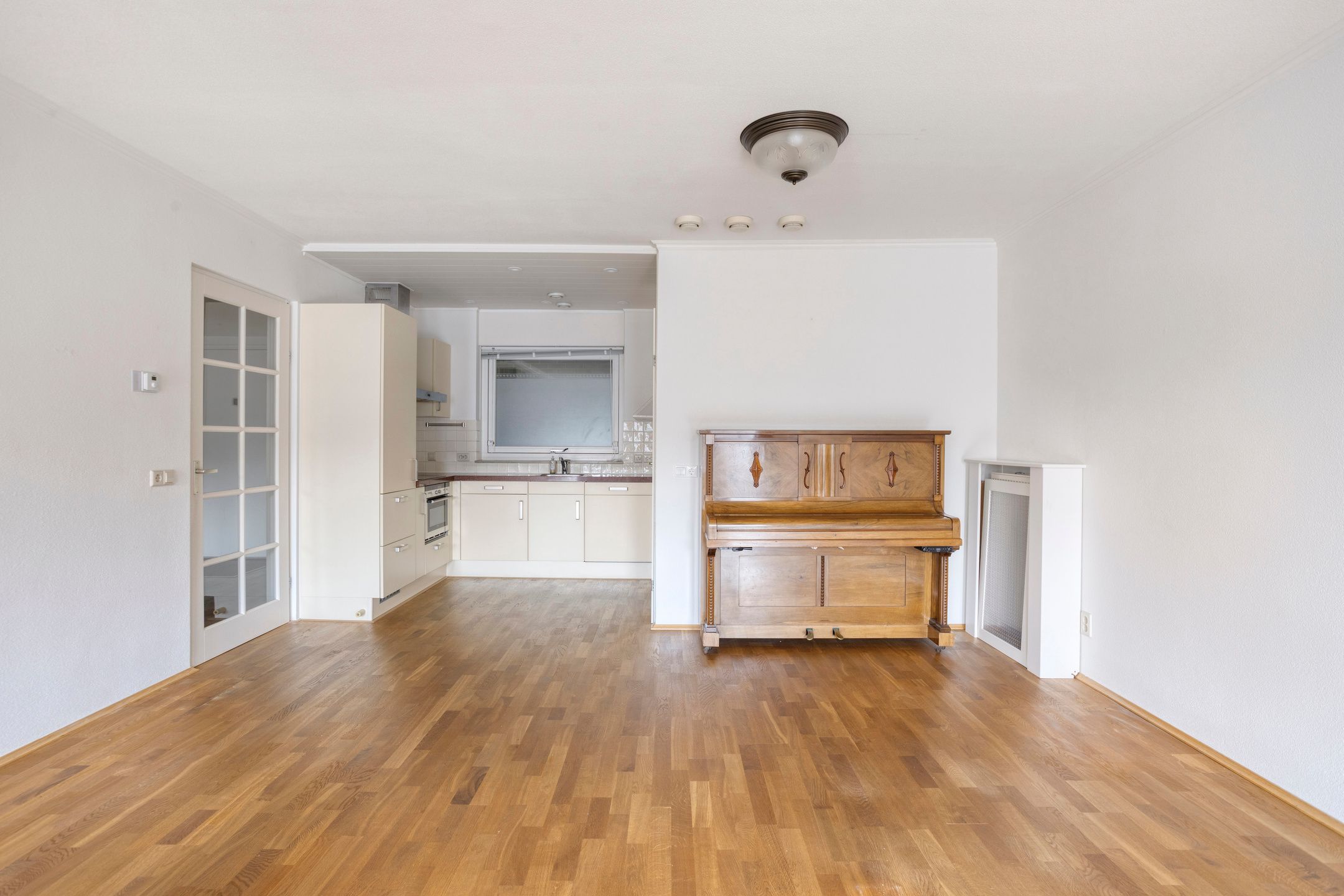 Photo 3 of Roersingel 57