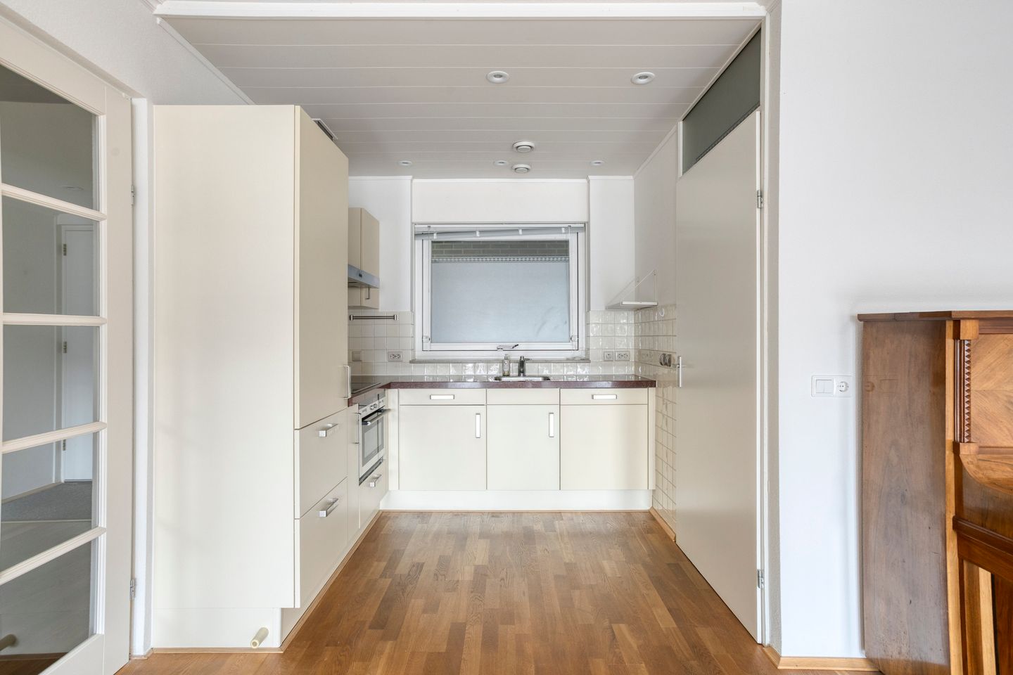 Photo 5 of Roersingel 57