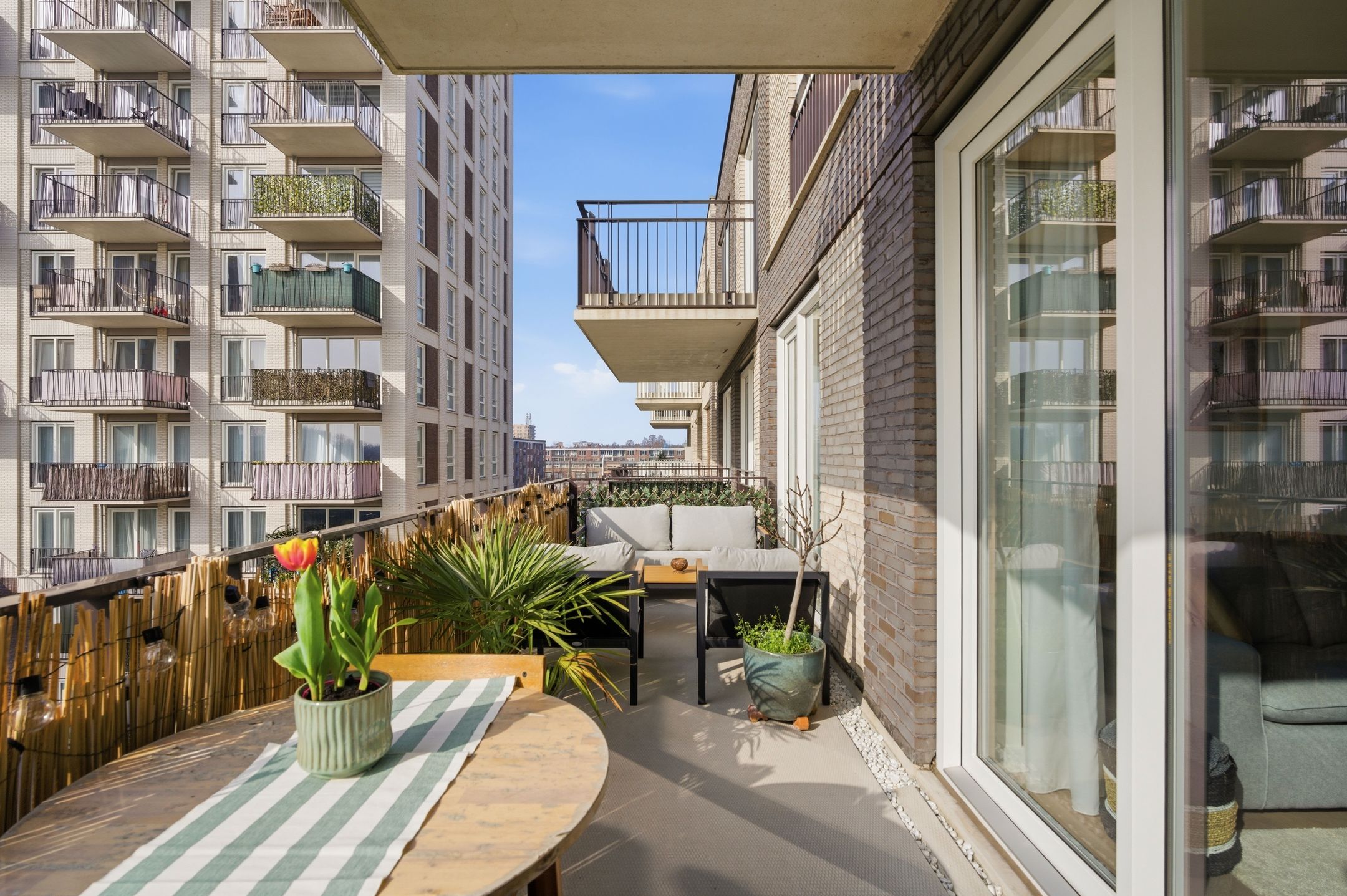 Foto 15 van Van Suchtelen van de Haarestraat 107