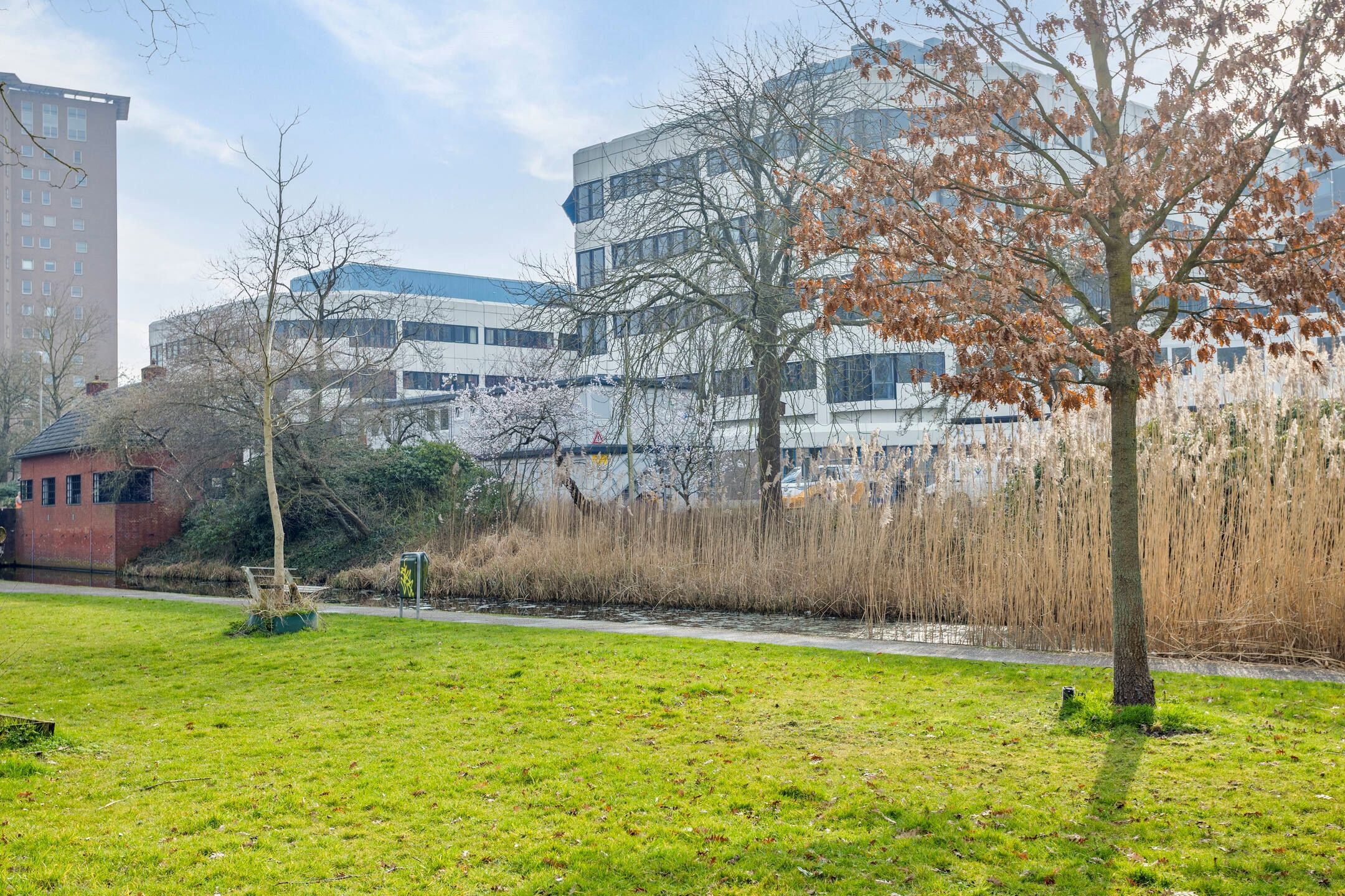 Photo 36 of Petrus Campersingel 185-A