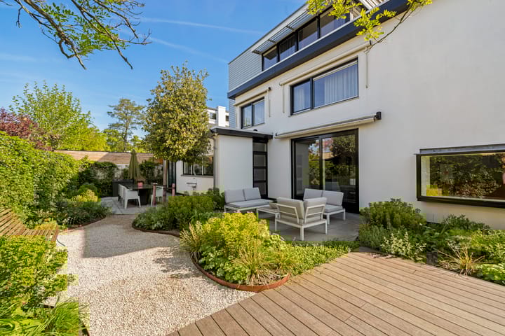 Photo 2 of Selde Rust 2