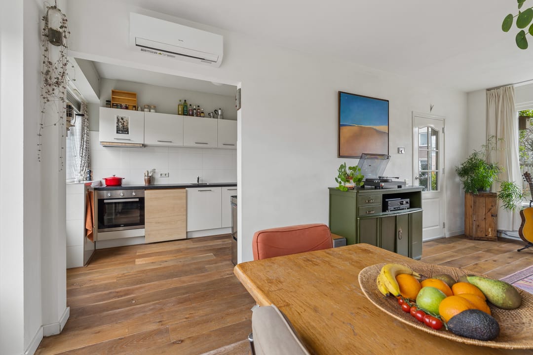 Foto 13 van Albardastraat 21