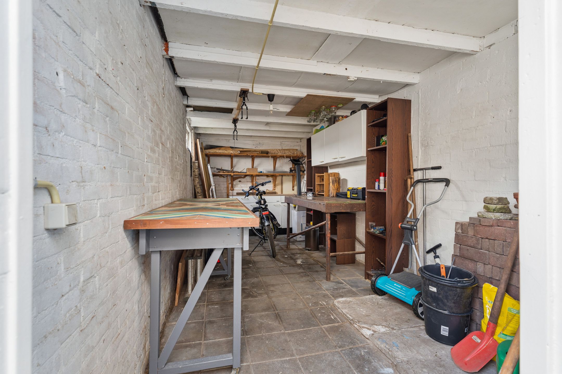 Foto 30 van Albardastraat 21