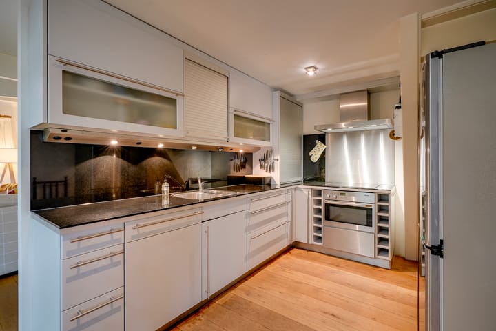 Photo 4 of Hamburgerstraat 27-B