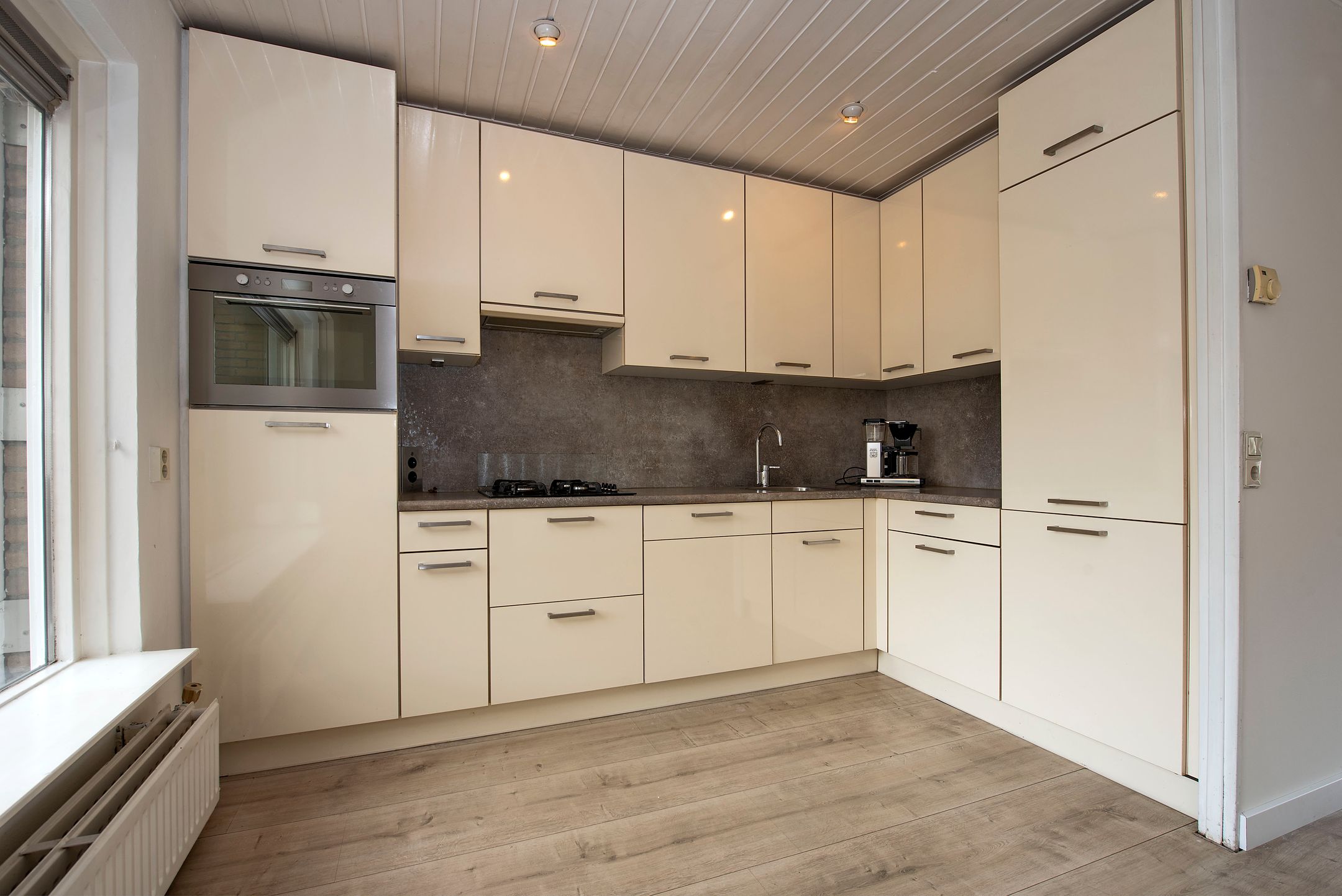 Photo 9 of Paul van Kempenstraat 67