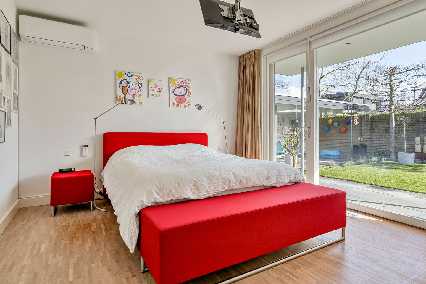 Photo 19 of Maria Theresiastraat 34