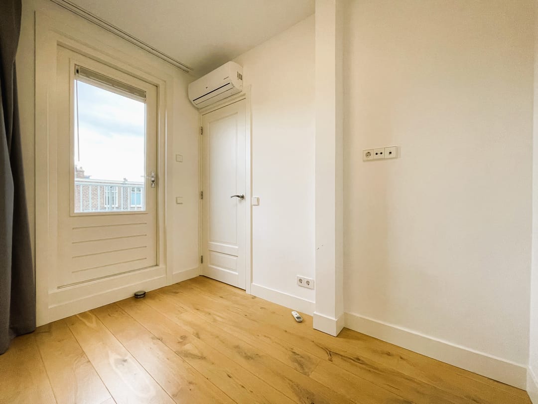 Foto 13 van Wouwermanstraat 41-E