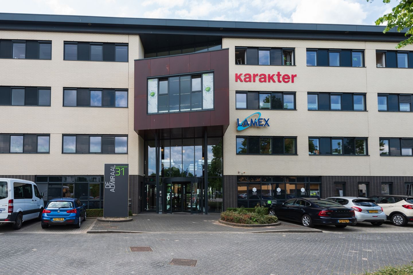 View photo 3 of Koopmanslaan 31