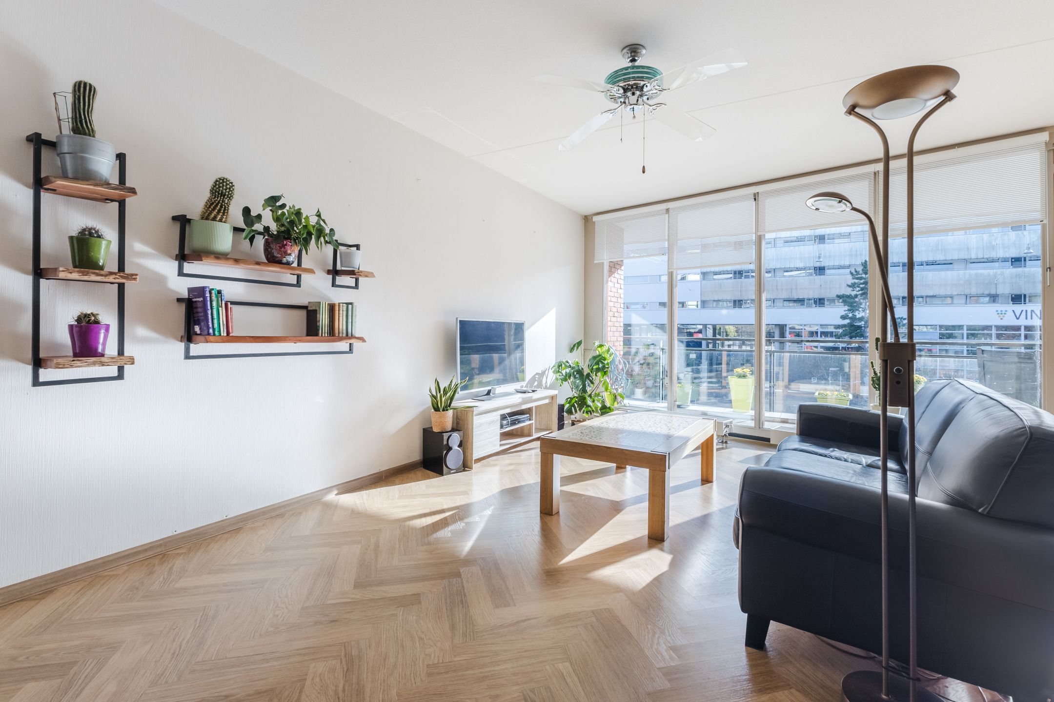 Foto 9 van Leonardo da Vinciplein 9